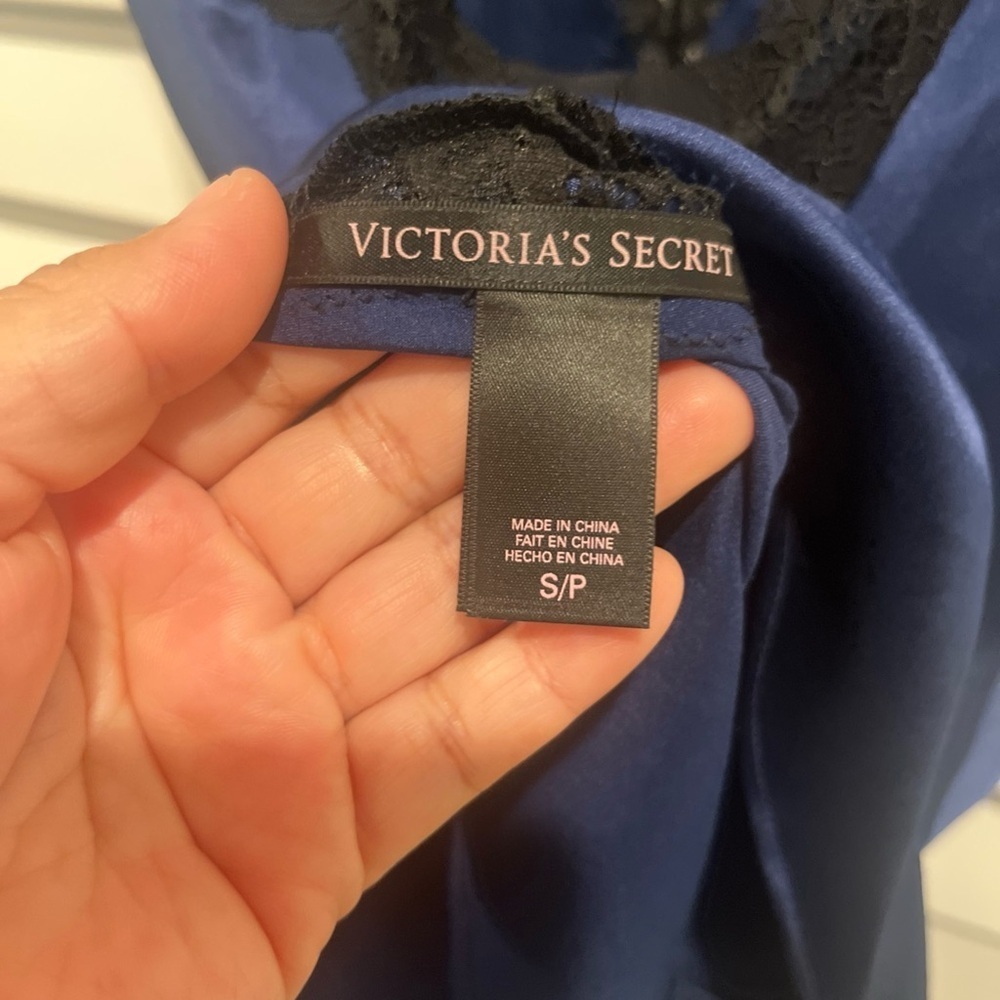 Victoria's Secret vintage navy slip dress with lace - Picture 3 of 4